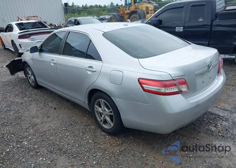 2010 Toyota Camry Le из США, поврежденный, VIN 4T4BF3EK0AR011594